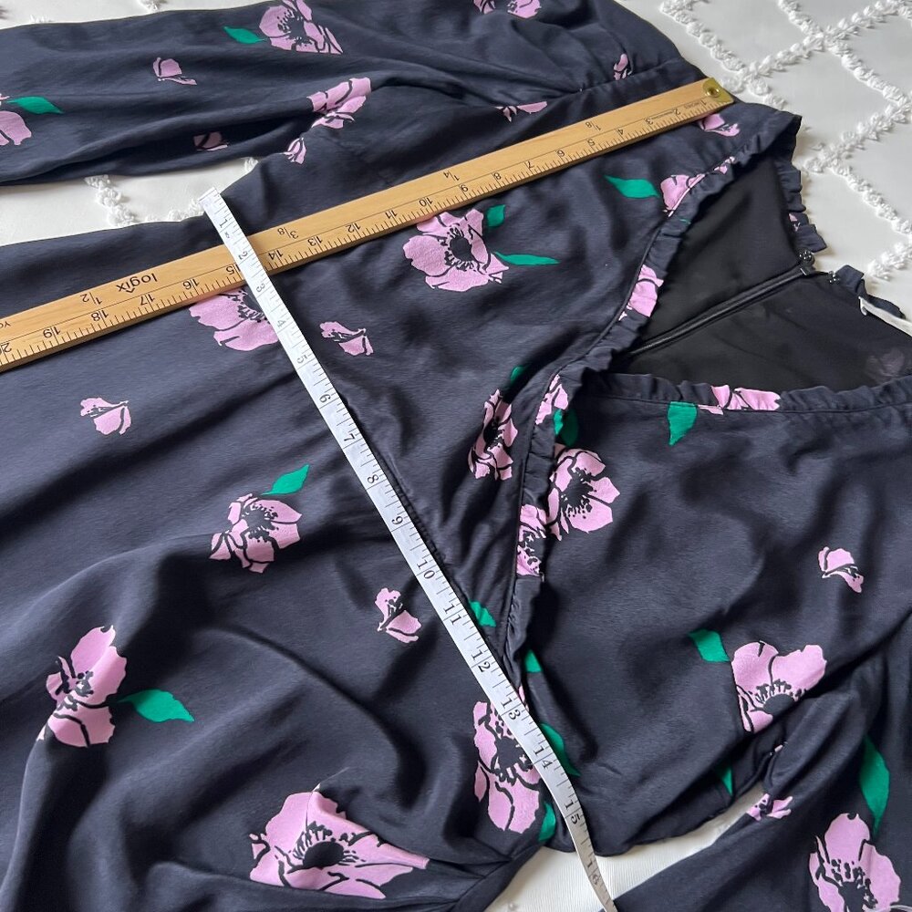 ASTR Black Lilac Floral Marinke Mini Dress SIZE M - Picture 9 of 15